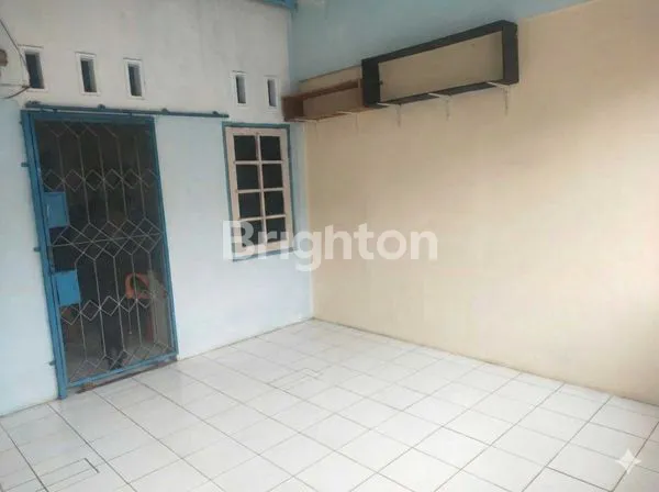 image RUMAH SIAP HUNI DI PLAMONGAN INDAH SEMARANG  (2)