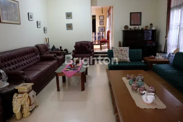 image RUMAH ASRI KEBAYORAN LAMA  (5)