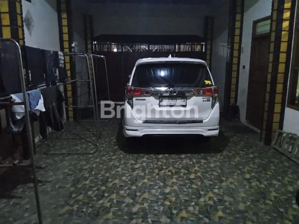 image RUMAH KOS 2 LANTAI SIAP HUNI SIAP KERJA FULL FURNISH KEPANJEN MALANG (3)