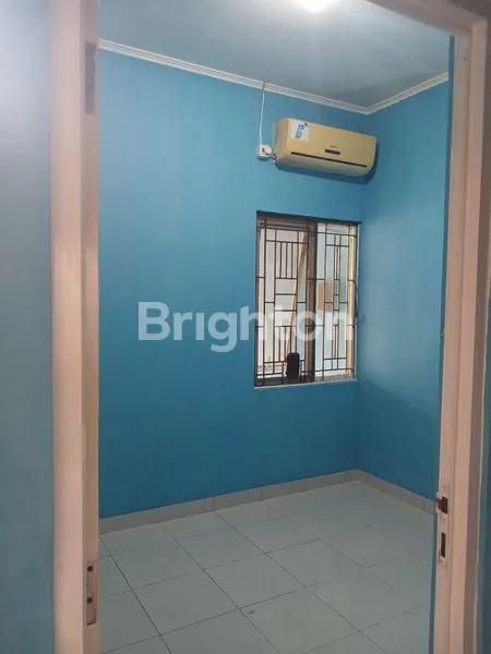 image RUMAH SEWA SAKURA REGENCY  (4)