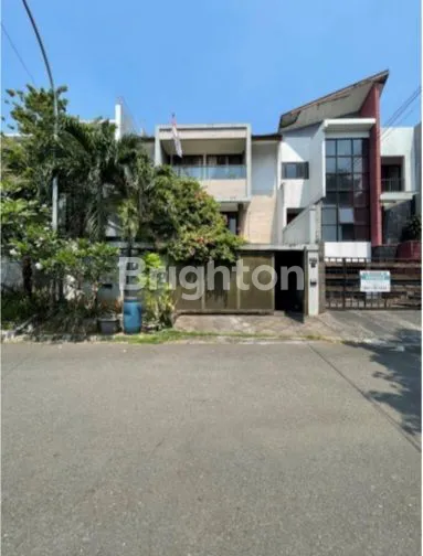 image RUMAH ASRI 4+2 KT DI PONDOK PINANG, LT 251M² (2)