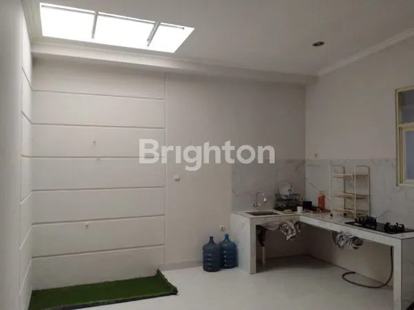 image RUMAH SIAP HUNI SEMI FURNISHED DI BUKIT CIMANGGU CITY (7)