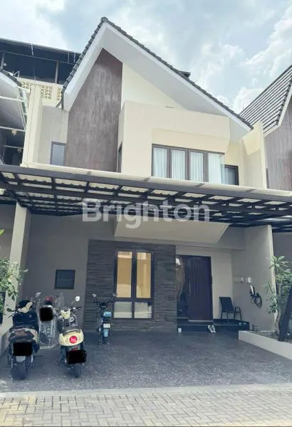 image RUMAH MODERN 2 LANTAI DI LANATA VILLAGE DEPOK (1)
