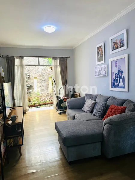 image RUMAH NYAMAN SIAP HUNI DI JALAN GOLF TIMUR, ARCAMANIK (5)