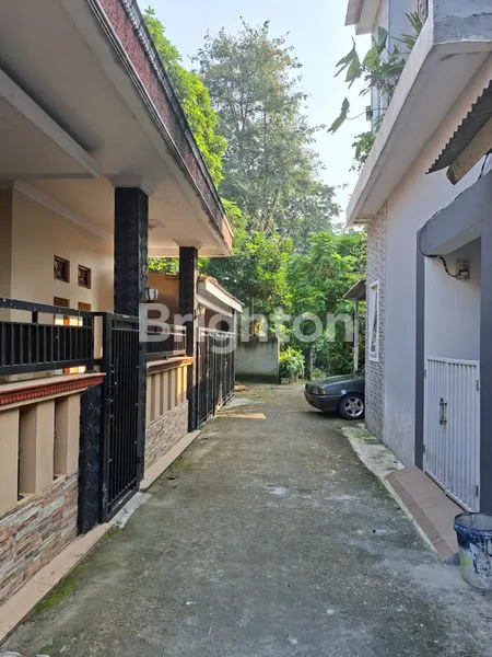 image RUMAH 2 LANTAI SIAP HUNI PERUMNAS DEPOK TIMUR (4)