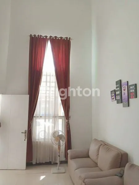 image PERUMAHAN GRAHA WAHID ONE GATE SYSTEM 2 LANTAI FULL FURNIS TINGGAL SIAP HUNI (4)