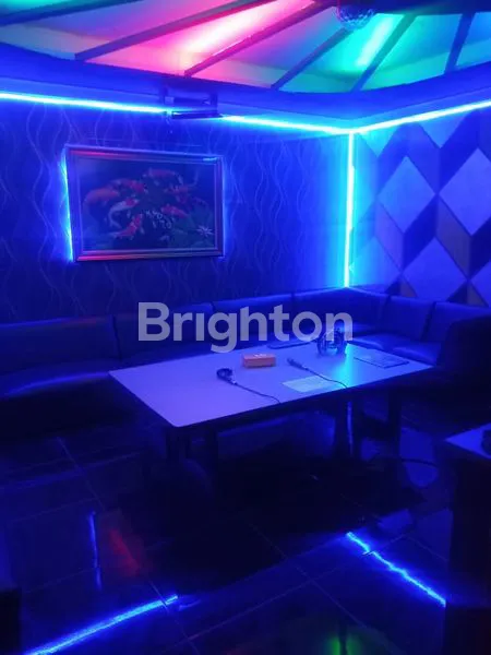 image 2 RUKO GANDENG 5 LANTAI – FREE 30 UNIT AC – LOKASI STRATEGIS! (6)