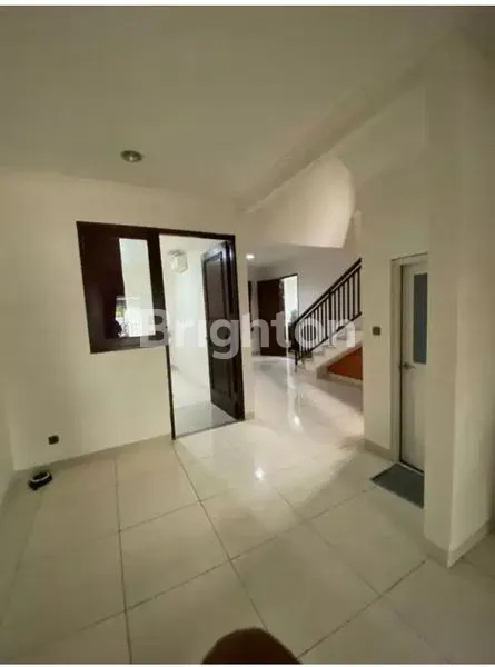 image RUMAH ELITE AREA CILANDAK KKO  (5)