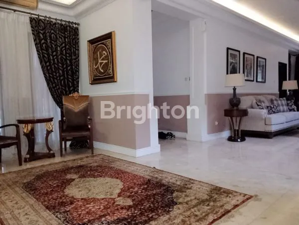 image RUMAH MEWAH LT 340 LB 500, KOLAM RENANG DI MENTENG BINTARO (3)