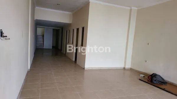 image RUKO STRATEGIS SIAP HUNI JALAN RAMAI PADAT PENDUDUK CINERE RAYA DEPOK (2)