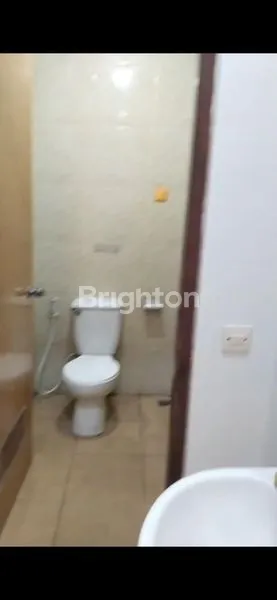 image RUMAH RAPI SIAP HUNI DI TAMAN PARAHYANGAN LIPPO KARAWACI BARAT TANGERANG (5)