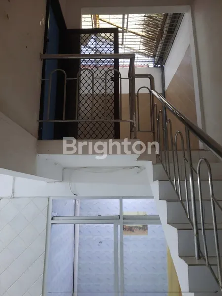 image RUMAH SIAP HUNI STRATEGIS DI BABATAN PANTAI, SURABAYA TIMUR (4)