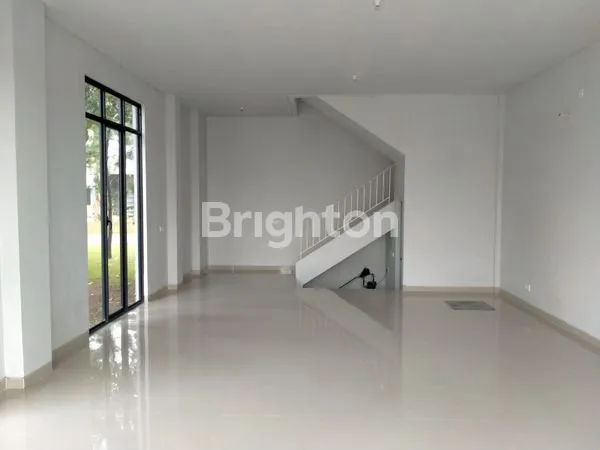 image WISATA BUKIT MAS GRAND PALAIS CORNER 3 LANTAI  (2)