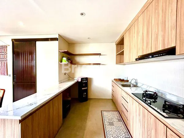 image DIJUAL RUMAH LANTAI 2 DI PURI GADING JIMBARAN BADUNG -BALI (7)