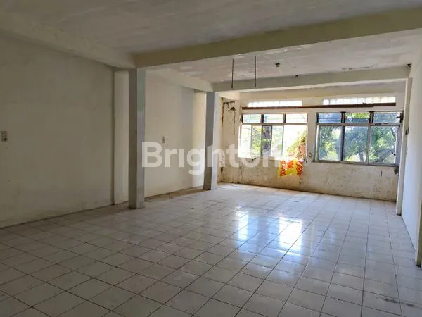 image RUKO SIAP HUNI DITENGAH KOTA COCOK UNTUK USAHA (7)