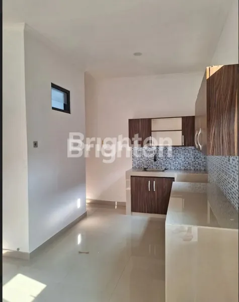 image RUMAH 2 LANTAI NYAMAN,STRATEGIS & SIAP HUNI DI BINA ASIH 3 JATIASIH BEKASI  (5)