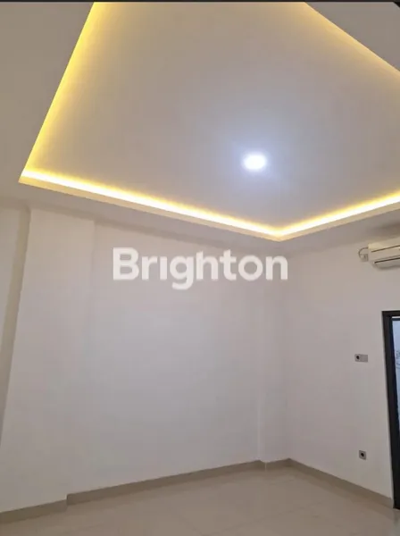 image RUMAH 2 LANTAI NYAMAN,STRATEGIS & SIAP HUNI DI BINA ASIH 3 JATIASIH BEKASI  (7)