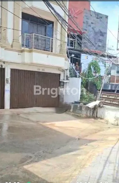 image RUKO STRATEGIS POROS JALAN MT HARYONO (3)