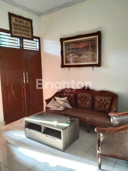 image RUMAH 2 LANTAI + KOS, STRATEGIS DI PONDOK AREN (8)