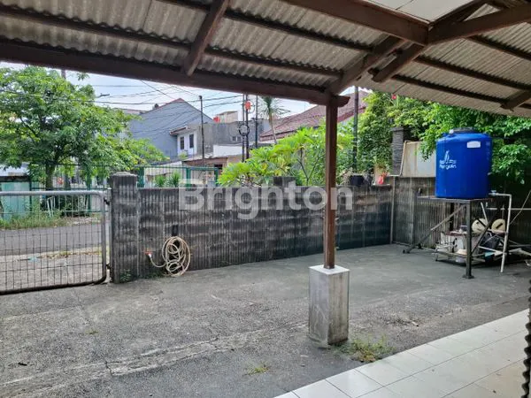 image RUMAH STRATEGIS LT 200M² DI BOJONG INDAH (5)