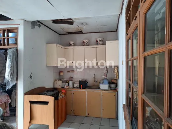 image RUMAH STRATEGIS LT 200M² DI BOJONG INDAH (8)