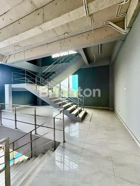 image GEDUNG PERKANTORAN DI LOKASI STRATEGIS DI JALAN RAYA PANJANG JAKARTA BARAT  (3)