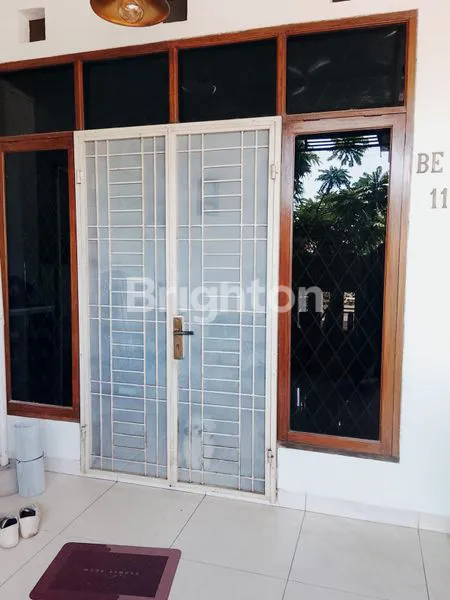 image RUMAH 2 LANTAI STRATEGIS, DEKAT MALL SMS (2)