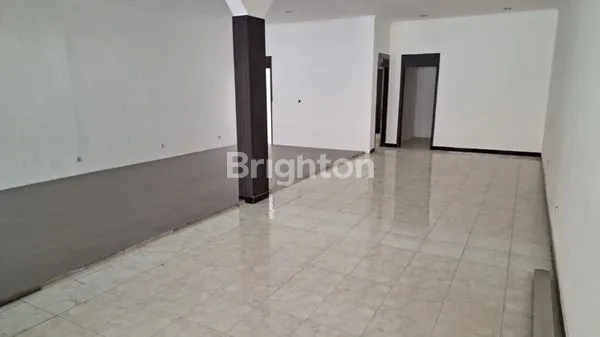 image DISEWAKAN RUMAH BUAT KANTOR DI KARTINI (8)