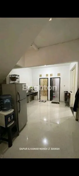 image RUMAH MINIMALIS CANTIK DAN NYAMAN LANTAI 2 JAKARTA TIMUR (5)