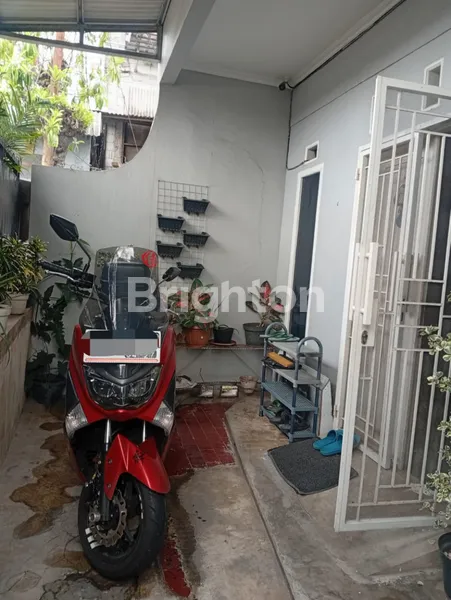 image RUMAH 2 LANTAI SIAP HUNI DI PANGKALAN JATI CINERE – LT 130/LB 250, LOKASI STRATEGIS DEKAT TOL ANDARA (3)