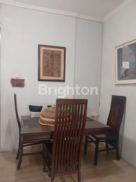 image RUMAH 2 LANTAI SIAP HUNI DI PANGKALAN JATI CINERE – LT 130/LB 250, LOKASI STRATEGIS DEKAT TOL ANDARA (4)