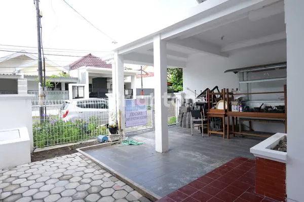 image RUMAH NYAMAN FULL FURNISHED DI PONDOK BLIMBING INDAH ARAYA – 3 KAMAR TIDUR, LOKASI STRATEGIS & LINGKUNGAN EKSKLUSIF (1)