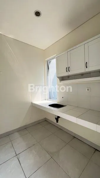 image NEGO SAMPAI JADI! DIJUAL RUMAH SIAP HUNI – PARAMOUNT PETALS, CLUSTER CANNA - TANGERANG. (4)