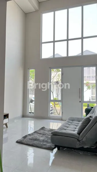 image NEGO SAMPAI JADI! DIJUAL RUMAH SIAP HUNI – PARAMOUNT PETALS, CLUSTER CANNA - TANGERANG. (1)