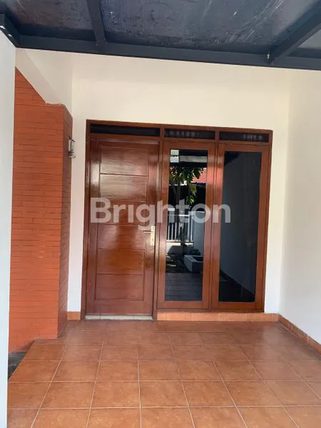 image DIKONTRAKAN RUMAH 2LT. PURI DAGO ANTAPANI (7)