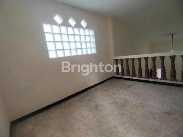 image RUMAH BARU RENOVASI SIAP HUNI DI KEBUN JERUK, 3 KT (7)