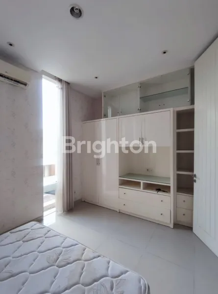 image TETAP MURAHH..RUMAH SIAP HUNI 2 LANTAI DI KAWASAN SUPERBLOCK PAKUWON MALL \UD83D\UDE0D\UD83D\UDC4D (3)