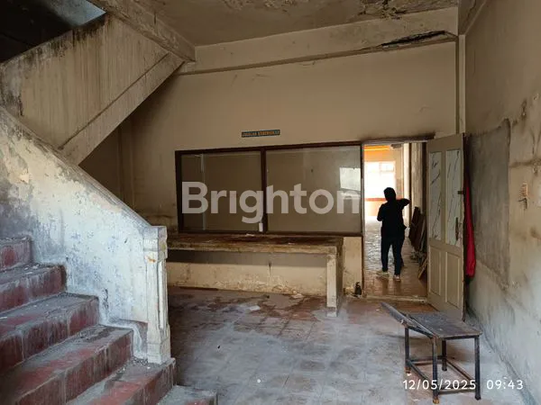 image RUKO STRATEGIS 3 LANTAI DI JL. AHMAD YANI, SENAPELAN (7)