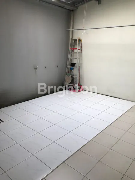 image HUNIAN NYAMAN 3KT DI CLUSTER FLORENCE KOTA WISATA (8)