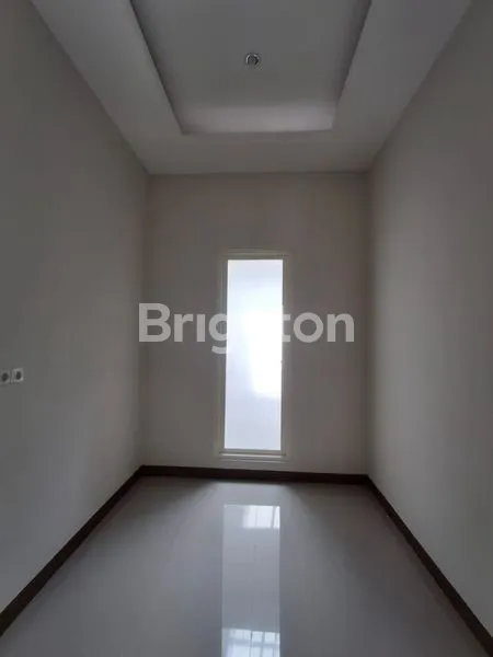 image RUMAH 2 LANTAI DEKAT RAYA MENGANTI WIYUNG GRIYA BABATAN PRATAMA BABATAN UNESA ROYAL RESIDANCE SUPERINDO PAKUWON MALL (4)