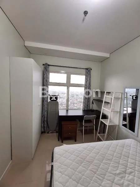 image APARTEMEN MADISON PARK LANTAI 35, FURNISHED LENGKAP (8)