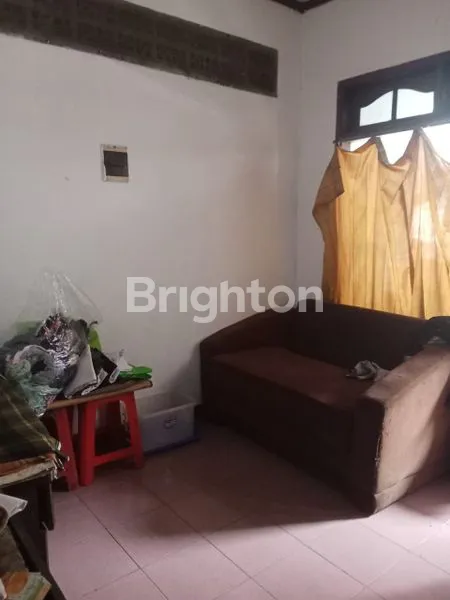 image RUMAH 3 LANTAI DI JEMBATAN BESI TAMBORA JAKARTA BARAT  (3)