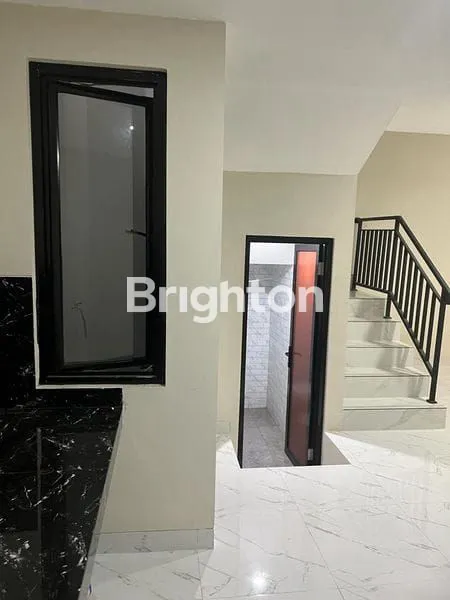 image RUMAH CANTIK DAN STRATEGIS (8)