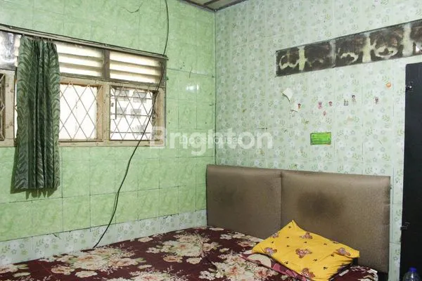 image RUMAH LUAS 181M² DI MENTENG DALAM, TEBET (7)