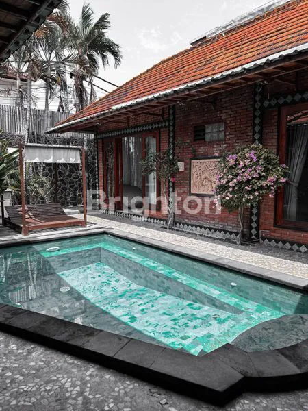 image MODERN VILLA IN PRIME KEROBOKAN LOCATION — BRIGHT, STYLISH & COMFORTABLE (1)