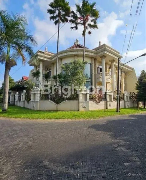 image RUMAH MEWAH ARAYA TURUN HARGA MAIN ROAD (1)