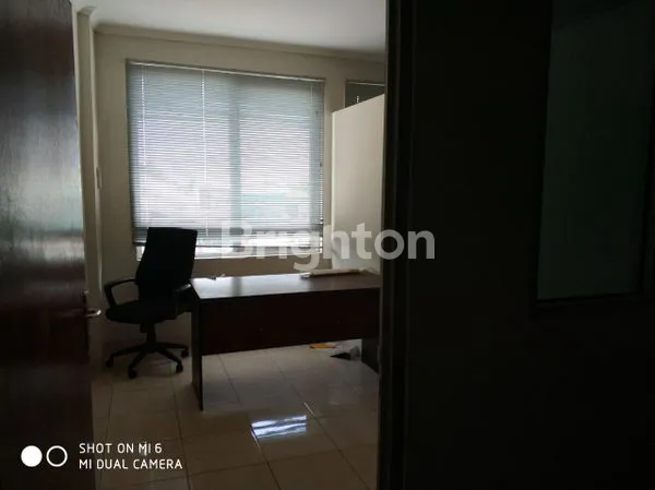 image RUKO STRATEGIS KALIDERES, 4 LANTAI SIAP USAHA (5)