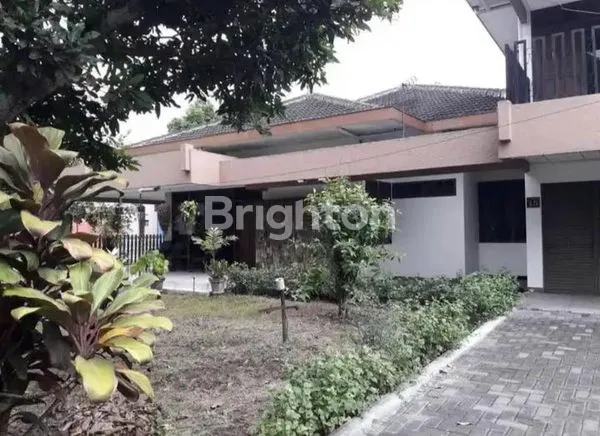 image RUMAH STRATEGIS LUAS BISA UNTUK ANEKA USAHA DI MALANG KOTA (1)