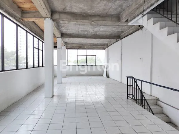 image DAAN MOGOT RAYA (4)