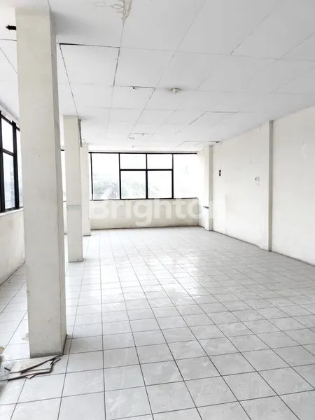 image DAAN MOGOT RAYA (2)